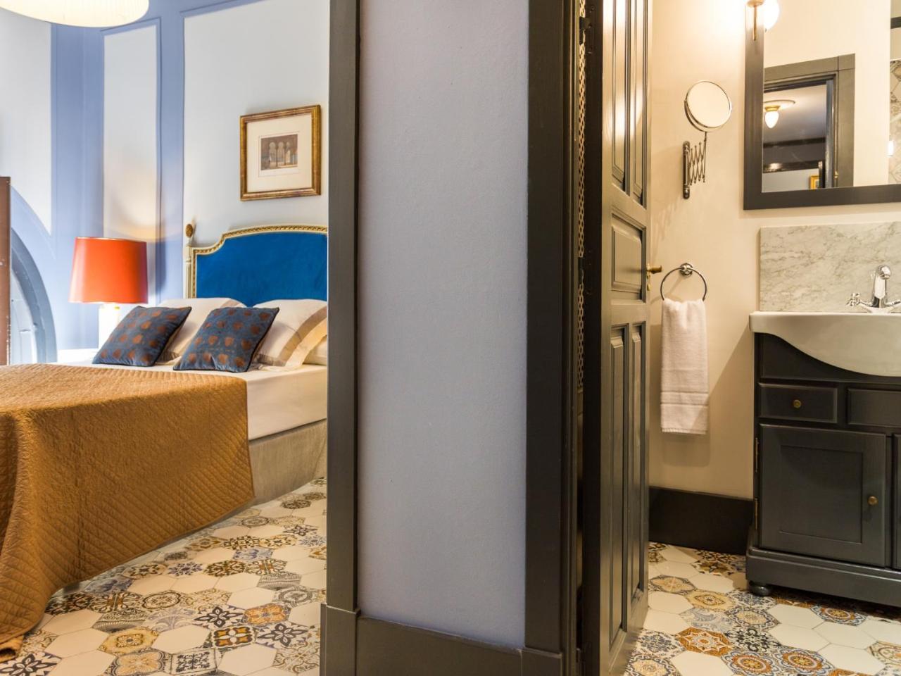 Apartamento Puerta de la victoria Sevilla Exterior foto