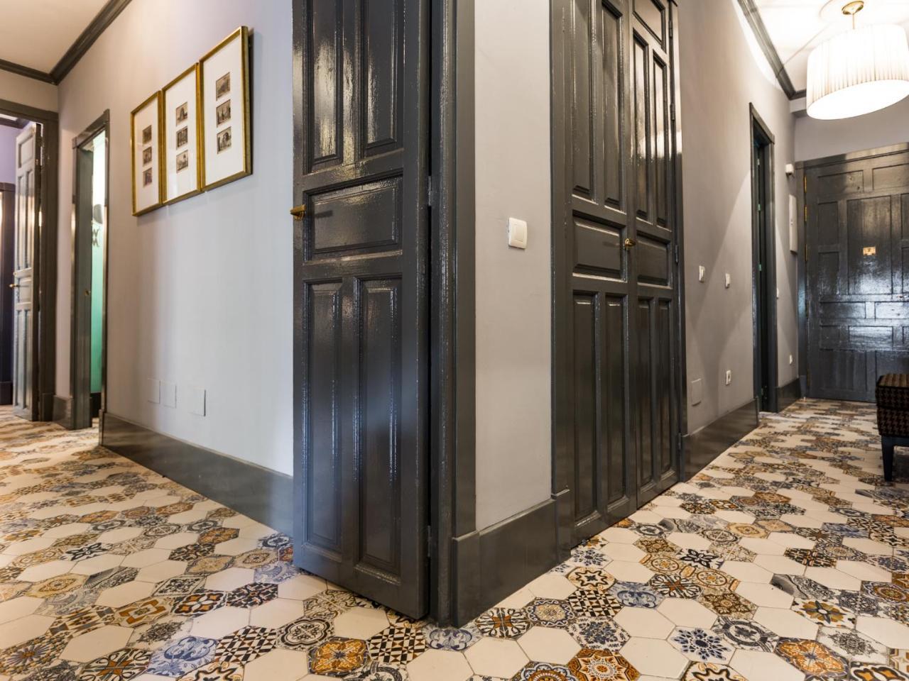 Apartamento Puerta de la victoria Sevilla Exterior foto